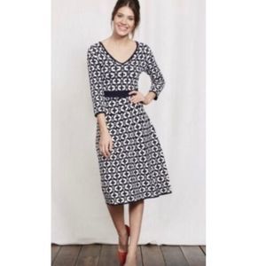 Boden Amy Snapdragon Knit Dress